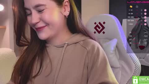 Snapshot of _nemalkovamia chatting on 02/10/26, 12:09 Mia with a big heart online show from 02/10/26, 12:09