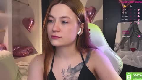 Snapshot of _nemalkovamia chatting on 03/11/26, 12:22 Mia with a big heart online show from 03/11/26, 12:22