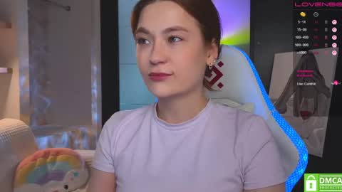 Snapshot of _nemalkovamia chatting on 04/15/26, 10:55 Mia with a big heart online show from 04/15/26, 10:55