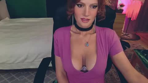 Snapshot of _never_enough_ chatting on 09/27/25, 04:28 _never_enough_ online show from 09/27/25, 04:28