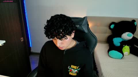 Nicolas online show from 12/02/24, 09:28