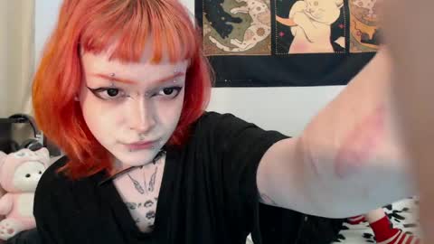 Nicole online show from 05/19/26, 01:11