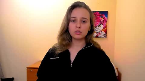 Snapshot of _nicole_new chatting on 03/06/25, 05:00 Nica online show from 03/06/25, 05:00