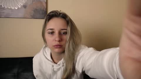 Nica online show from 01/09/26, 01:14