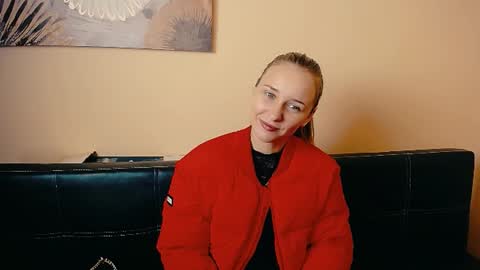 Snapshot of _nicole_new chatting on 03/29/26, 09:09 Nica online show from 03/29/26, 09:09