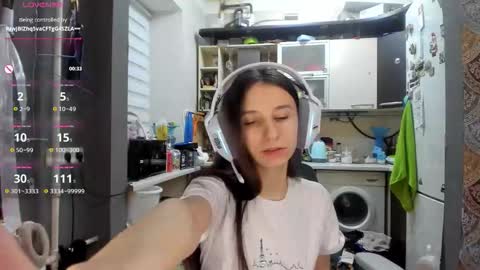 Nika online show from 02/13/26, 09:22