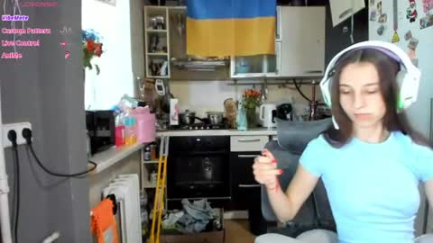 Nika online show from 07/01/26, 03:01
