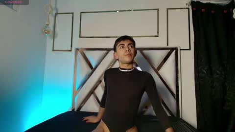 Noah   online show from 03/10/26, 04:28