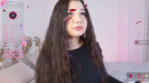 Vivian online show from 01/16/25, 02:41