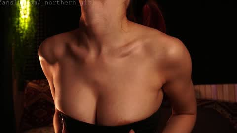 Snapshot of _northern_girl_ chatting on 10/12/25, 09:30 Lady Jess from house of Dragonborns online show from 10/12/25, 09:30