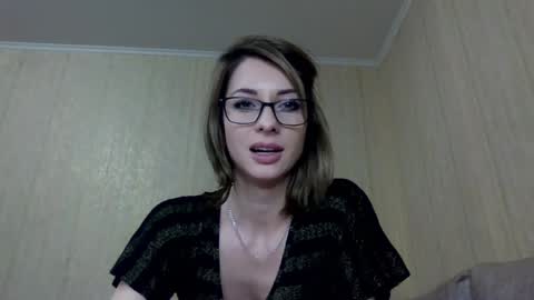  Number 1  online show from 01/05/25, 02:08