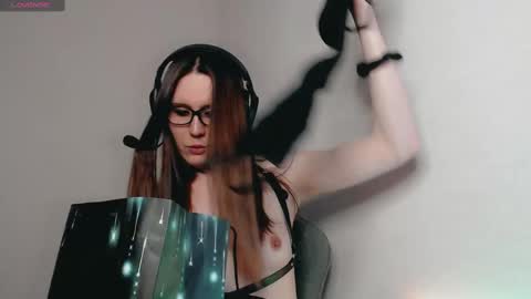 Tracy online show from 02/07/25, 02:19