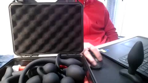 Nicola online show from 02/19/25, 12:00