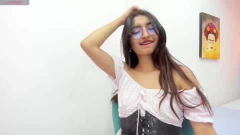 Orquidea  online show from 03/05/25, 02:01