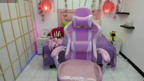 Snapshot of _pamela_ebony chatting on 04/28/26, 01:16 pamela online show from 04/28/26, 01:16