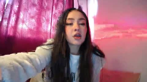 Paris online show from 04/02/26, 10:07