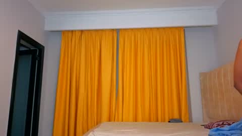 Snapshot of _pashah chatting on 04/08/26, 02:44 PASHAH online show from 04/08/26, 02:44