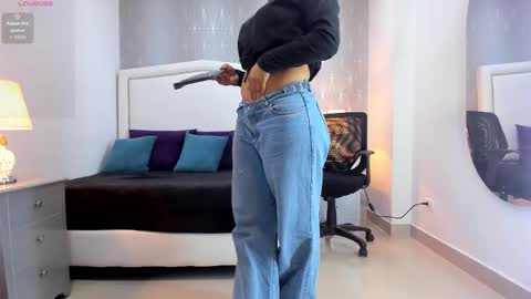  peach1  online show from 12/15/25, 02:43