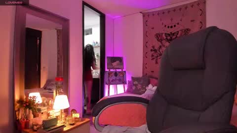 violeta ig  online show from 02/26/26, 04:11