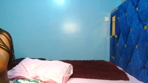 Peach online show from 03/01/25, 05:52