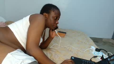 Peach online show from 09/13/25, 06:51