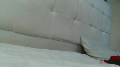 Peach online show from 02/14/26, 09:06