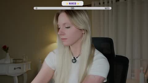 Viktoria online show from 10/03/25, 03:20