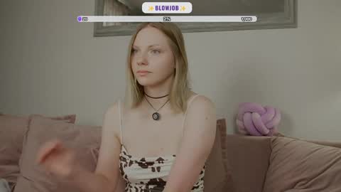 Snapshot of _penisflytrap_ chatting on 04/09/26, 07:58 Viktoria online show from 04/09/26, 07:58