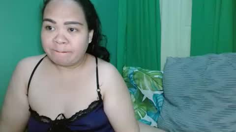 Snapshot of _pinayglamourbum_143xxx_ chatting on 03/13/26, 01:07 Pinaylovelybum online show from 03/13/26, 01:07