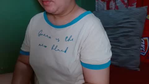 Snapshot of _pinayglamourbum_143xxx_ chatting on 04/14/26, 05:24 Pinaylovelybum online show from 04/14/26, 05:24
