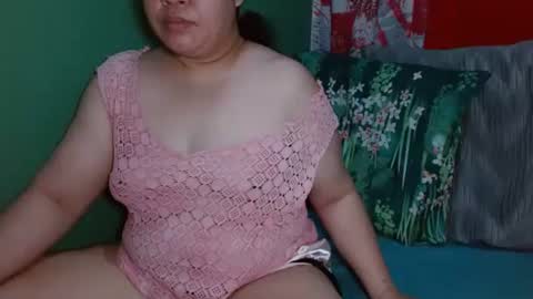 Snapshot of _pinayglamourbum_143xxx_ chatting on 04/23/26, 06:47 Pinaylovelybum online show from 04/23/26, 06:47