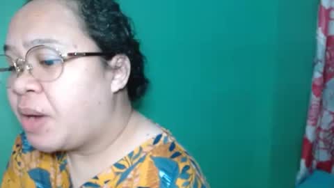 Snapshot of _pinayglamourbum_143xxx_ chatting on 05/18/26, 02:40 Pinaylovelybum online show from 05/18/26, 02:40