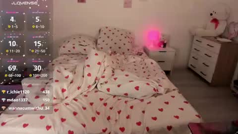 Snapshot of _pinkypay chatting on 06/27/26, 02:34 Pinky online show from 06/27/26, 02:34