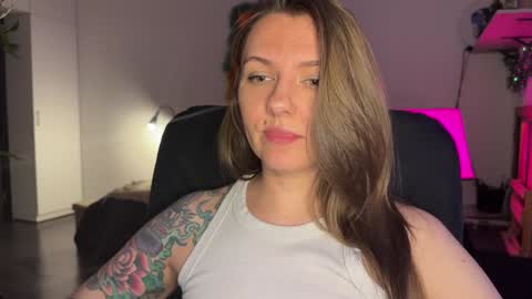  HADLY today day-off see u online 0112  online show from 12/20/24, 05:29