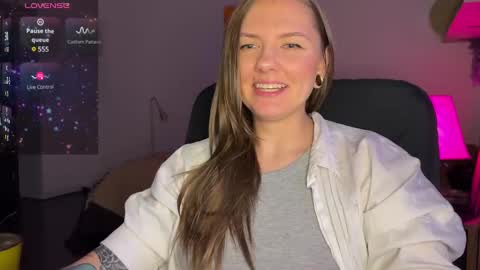  HADLY today day-off see u online 0112  online show from 01/10/25, 05:45