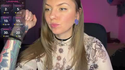  HADLY today day-off see u online 0112  online show from 01/21/25, 05:09