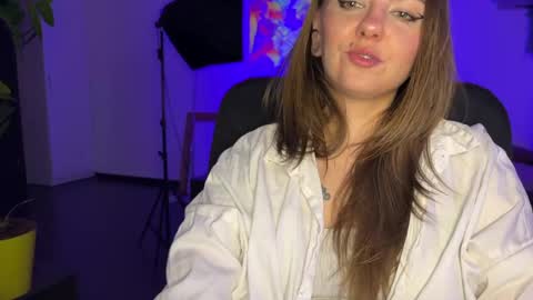  HADLY today day-off see u online 0112  online show from 01/28/25, 05:56