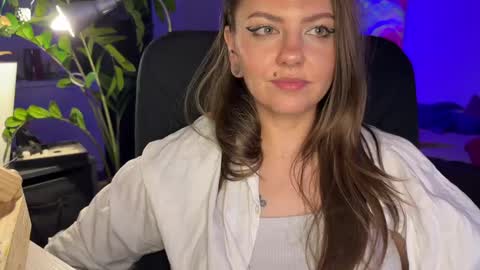  HADLY today day-off see u online 0112  online show from 01/28/25, 08:58