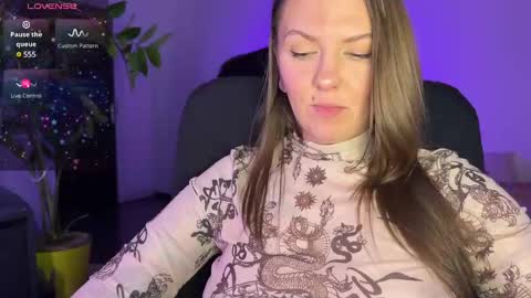  HADLY today day-off see u online 0112  online show from 02/17/25, 05:43