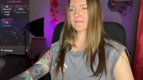  HADLY today day-off see u online 0112  online show from 02/26/25, 05:07