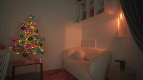 Snapshot of _protea chatting on 12/17/24, 03:17 Eva online show from 12/17/24, 03:17