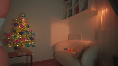 Snapshot of _protea chatting on 12/22/24, 05:01 Eva online show from 12/22/24, 05:01