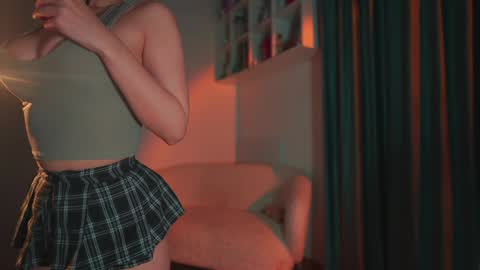 Snapshot of _protea chatting on 01/16/25, 12:02 Eva online show from 01/16/25, 12:02