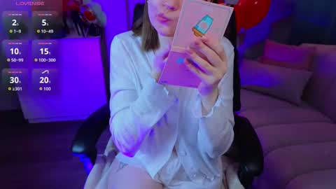 Snapshot of _r_i_n_a_ chatting on 03/15/26, 01:11 Rina online show from 03/15/26, 01:11