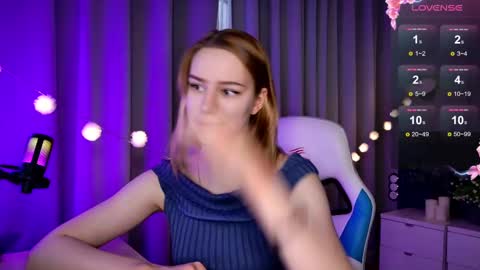 im Amy online show from 03/02/25, 05:44