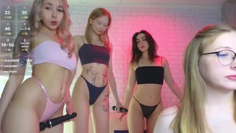 Merlizz Eva Jane Mila Nicole  left to right  online show from 02/24/25, 05:43