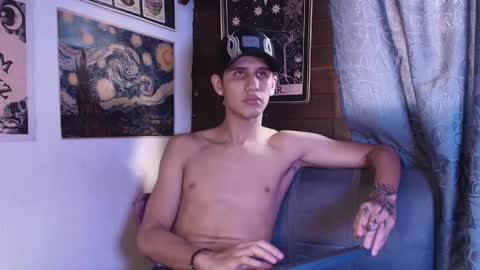 Snapshot of _realwav chatting on 09/21/25, 09:49 wav online show from 09/21/25, 09:49