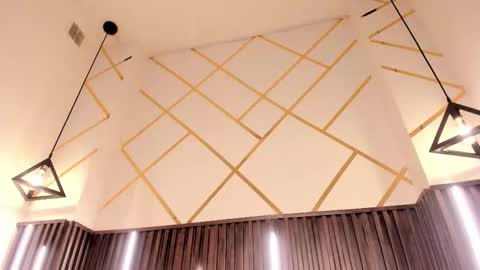 rebecca online show from 11/08/25, 02:23