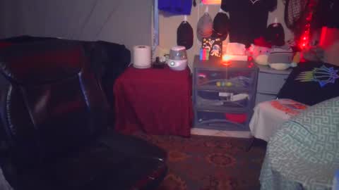 REDxxx online show from 12/21/24, 01:58