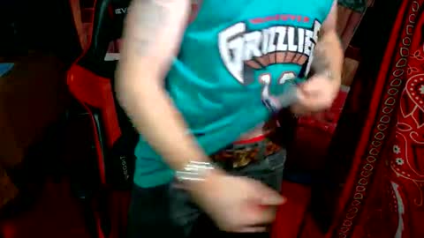 Snapshot of _redxxx chatting on 05/18/26, 03:57 REDxxx online show from 05/18/26, 03:57